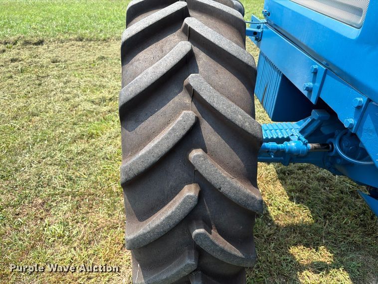 image for item EA0428 Ford TW-35 MFWD tractor