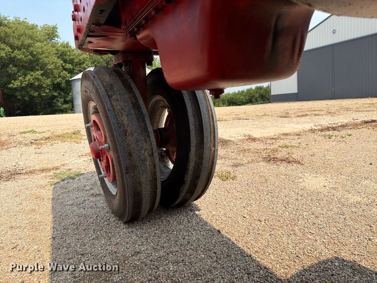 image for item EA0430 1951 McCormick Farmall M-D tractor
