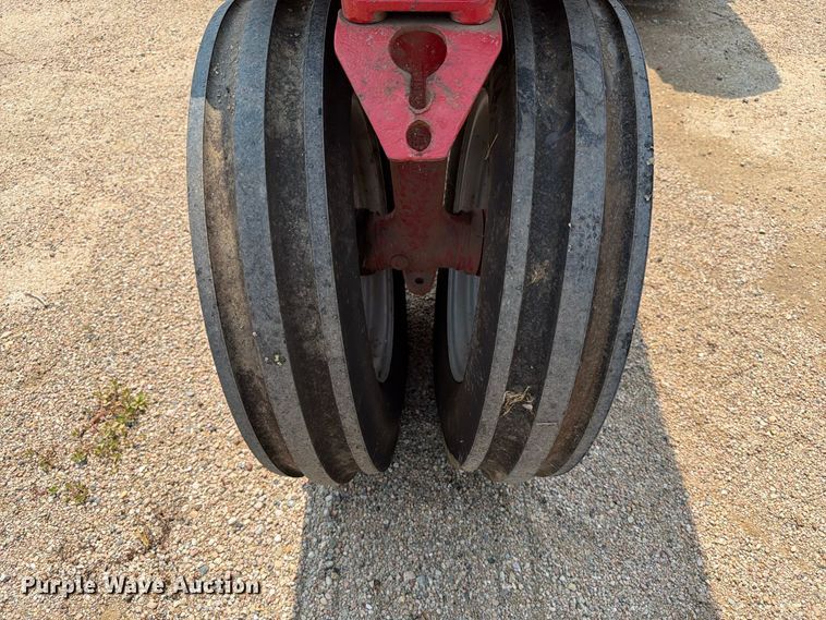 image for item EA0430 1951 McCormick Farmall M-D tractor