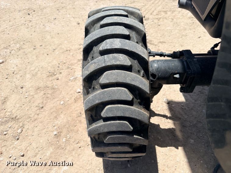 image for item ED5452 2024 Bobcat CT2040 HST MFWD tractor