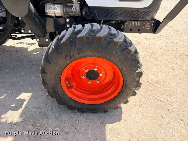 image for item ED5452 2024 Bobcat CT2040 HST MFWD tractor