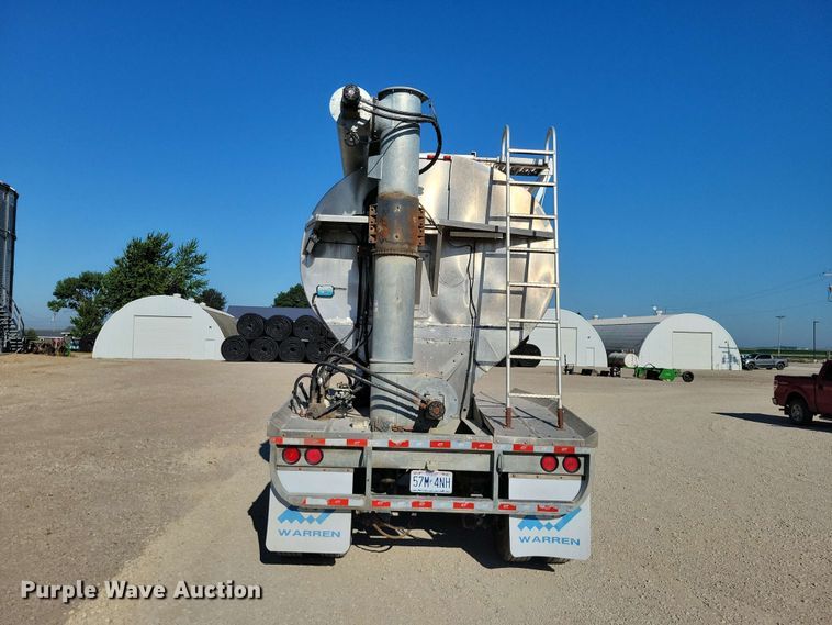 image for item EE1182 2018 Warren feed delivery trailer