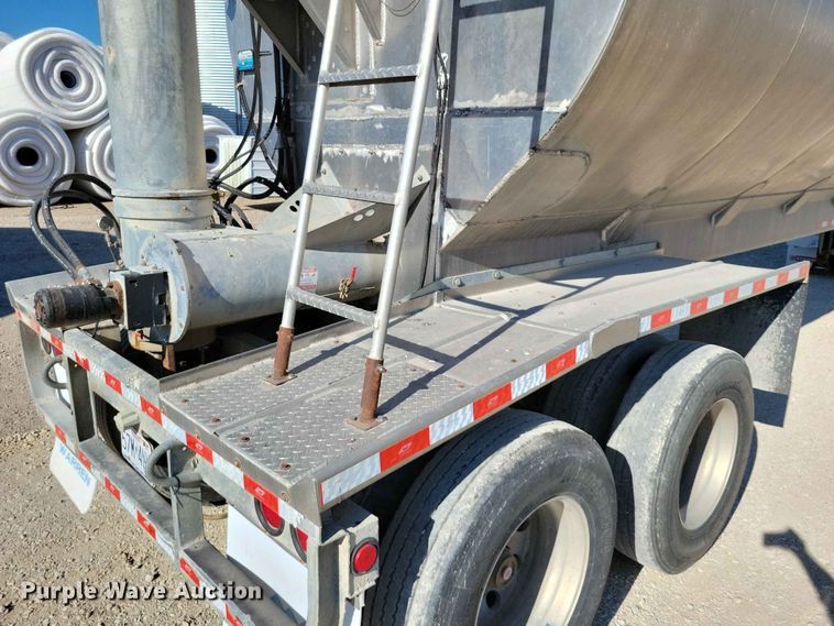 image for item EE1182 2018 Warren feed delivery trailer