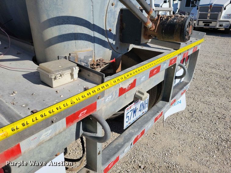 image for item EE1182 2018 Warren feed delivery trailer