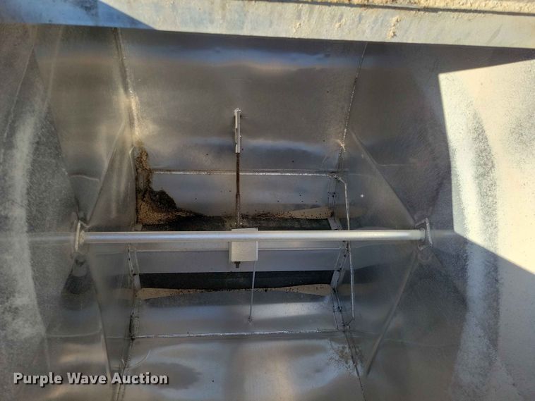 image for item EE1182 2018 Warren feed delivery trailer