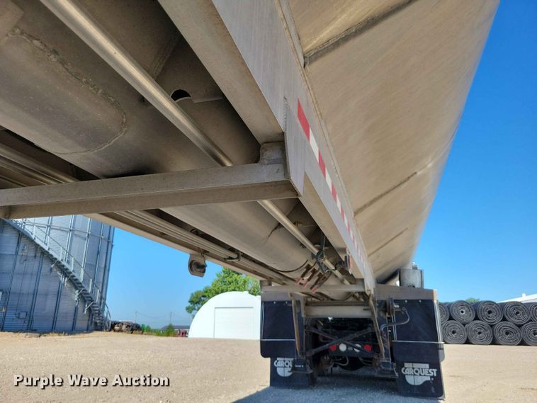 image for item EE1184 2013 CEI feed delivery trailer
