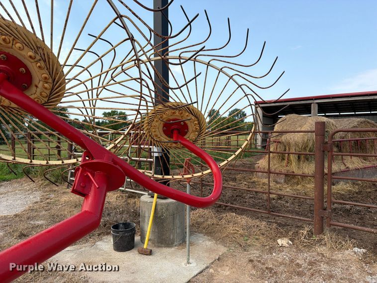 image for item EO8688 Hay rake
