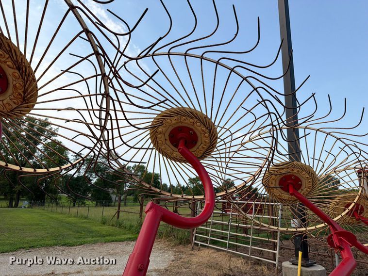 image for item EO8688 Hay rake