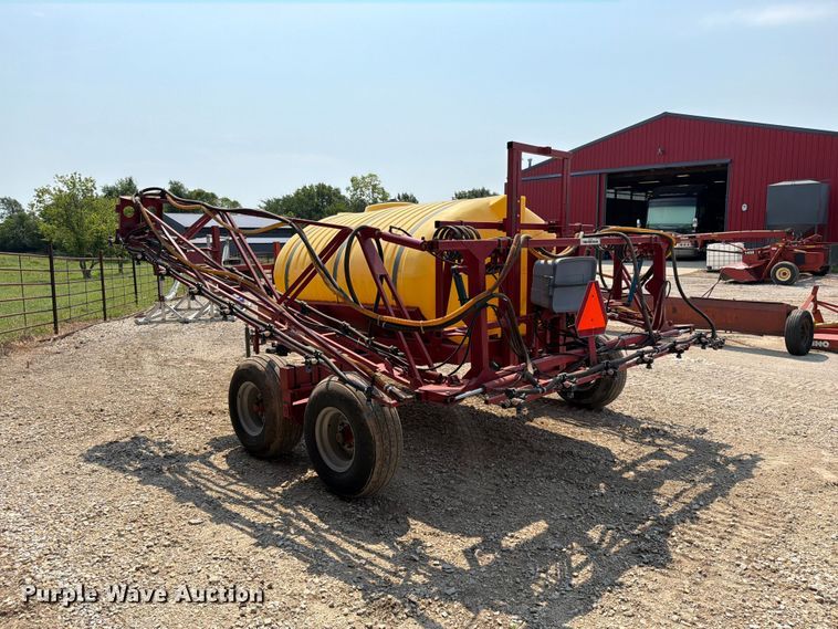 image for item EO8691 Miller St. Nazianz Walsh LP-1000 sprayer trailer