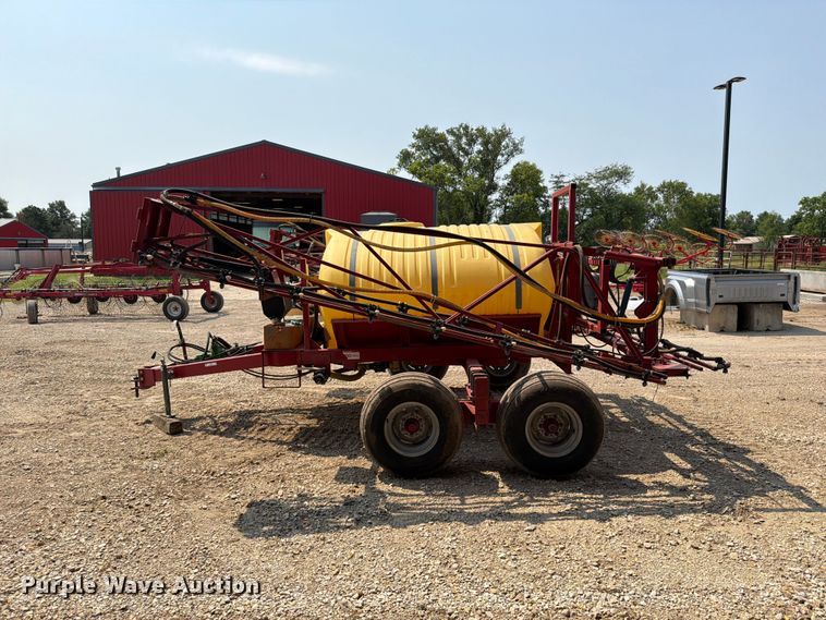 image for item EO8691 Miller St. Nazianz Walsh LP-1000 sprayer trailer