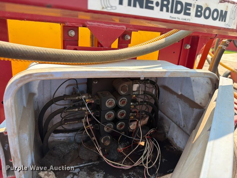 image for item EO8691 Miller St. Nazianz Walsh LP-1000 sprayer trailer