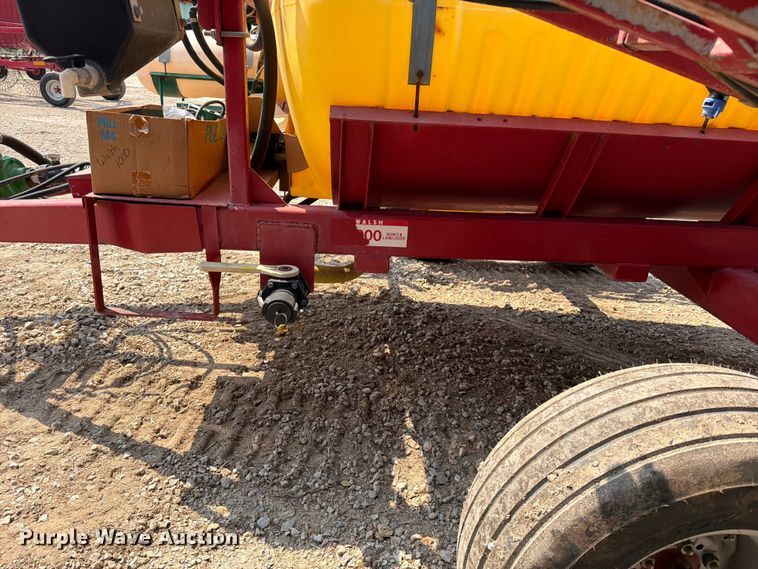 image for item EO8691 Miller St. Nazianz Walsh LP-1000 sprayer trailer