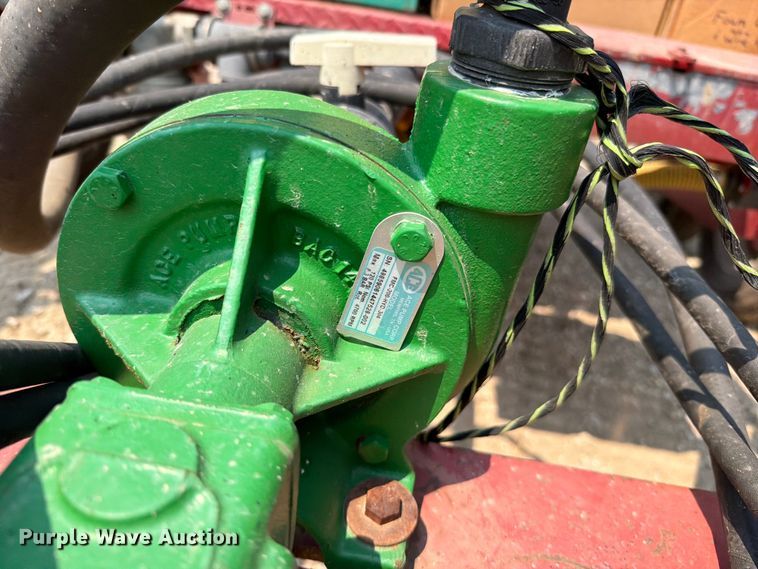 image for item EO8691 Miller St. Nazianz Walsh LP-1000 sprayer trailer