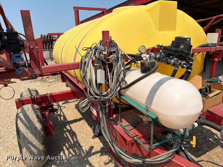 image for item EO8691 Miller St. Nazianz Walsh LP-1000 sprayer trailer