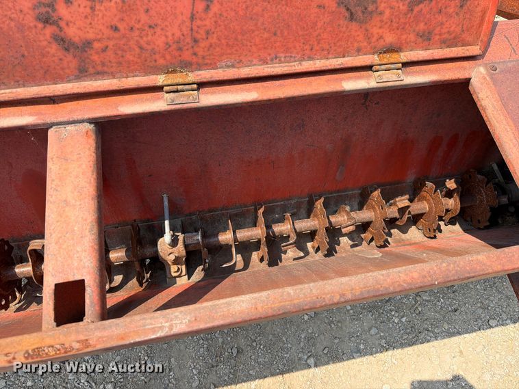 image for item EO8692 Ezee-Flow 120A seeder