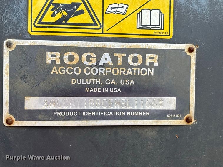 image for item ER3206 2014 Rogator RG1100 sprayer