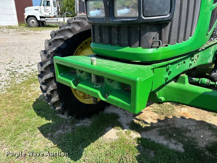 image for item ER3212 2011 John Deere 7330 MFWD tractor