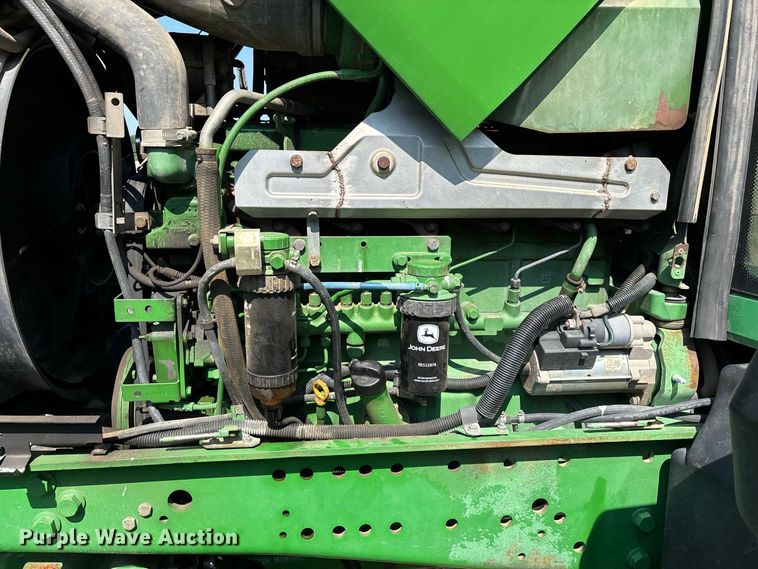 image for item ER3212 2011 John Deere 7330 MFWD tractor