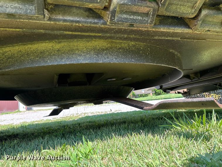 image for item ER3213 2017 John Deere CX15 batwing rotary mower