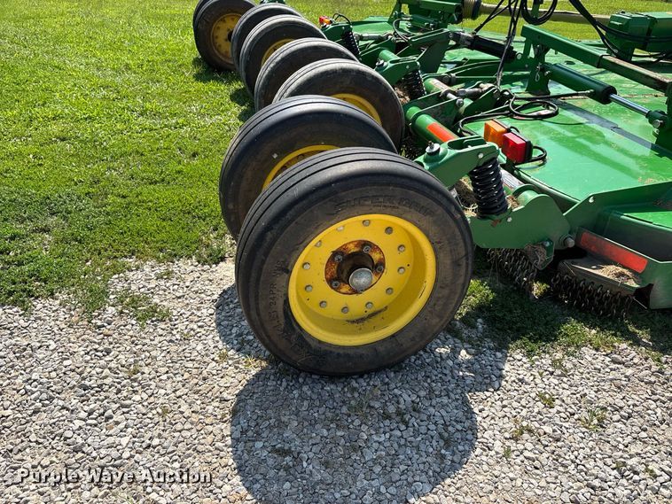 image for item ER3213 2017 John Deere CX15 batwing rotary mower