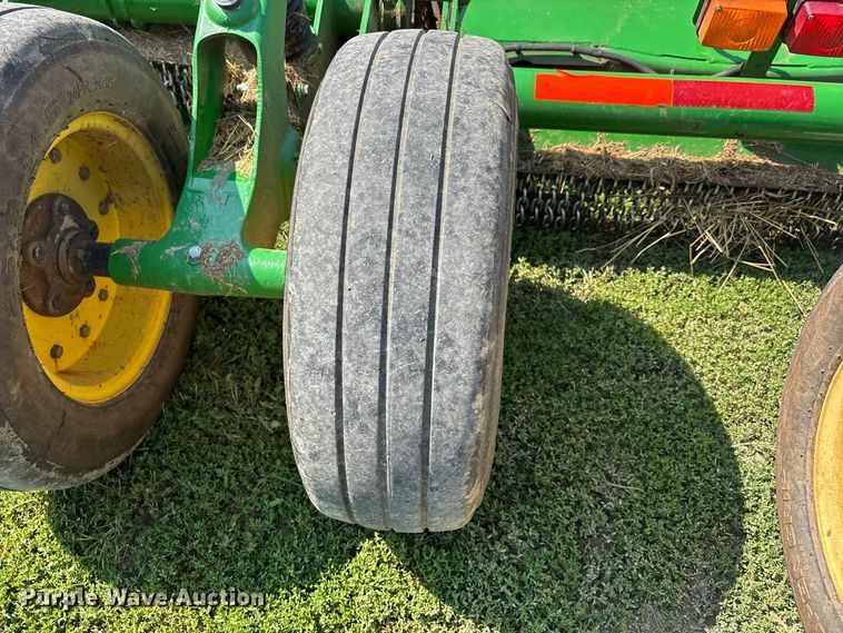image for item ER3213 2017 John Deere CX15 batwing rotary mower