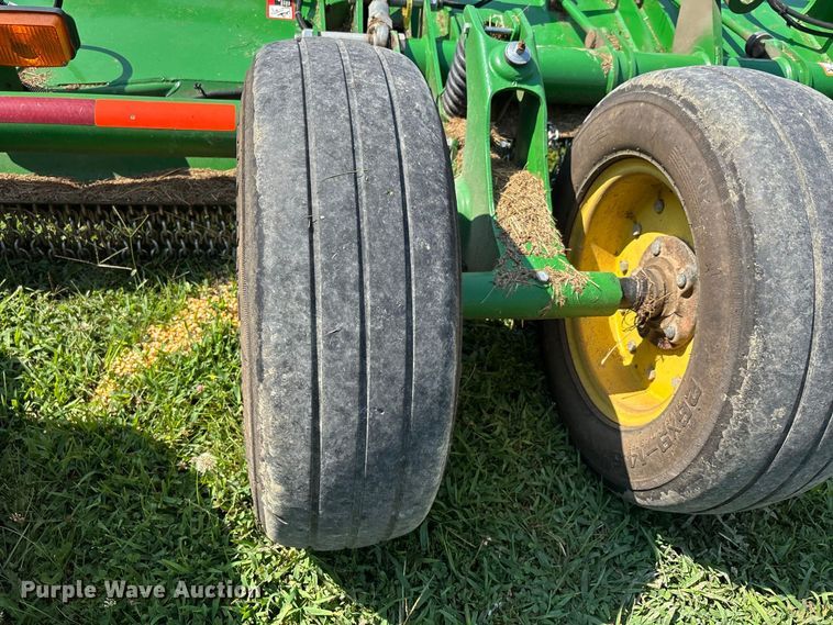image for item ER3213 2017 John Deere CX15 batwing rotary mower