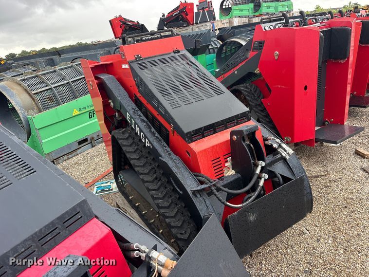 image for item ET0183 2024 Erie SCL850 compact utility loader