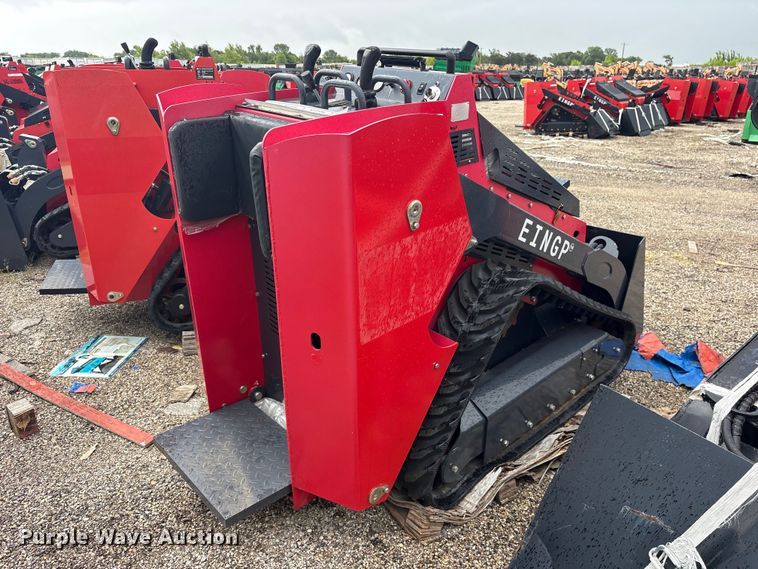 image for item ET0184 2024 Erie SCL850 compact utility loader