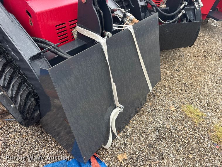 image for item ET0184 2024 Erie SCL850 compact utility loader