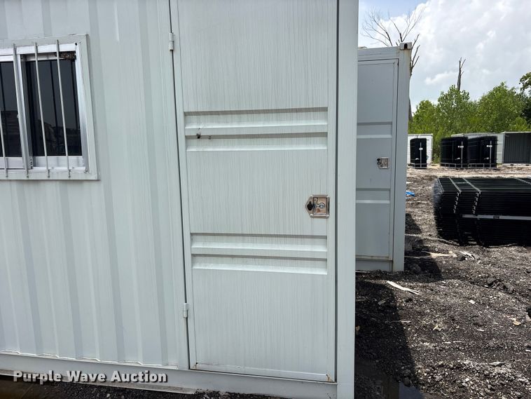 image for item ET0281 Shipping container