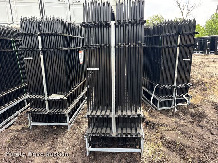 image for item ET0289 (22) Valley Pioneer F10 fence panels