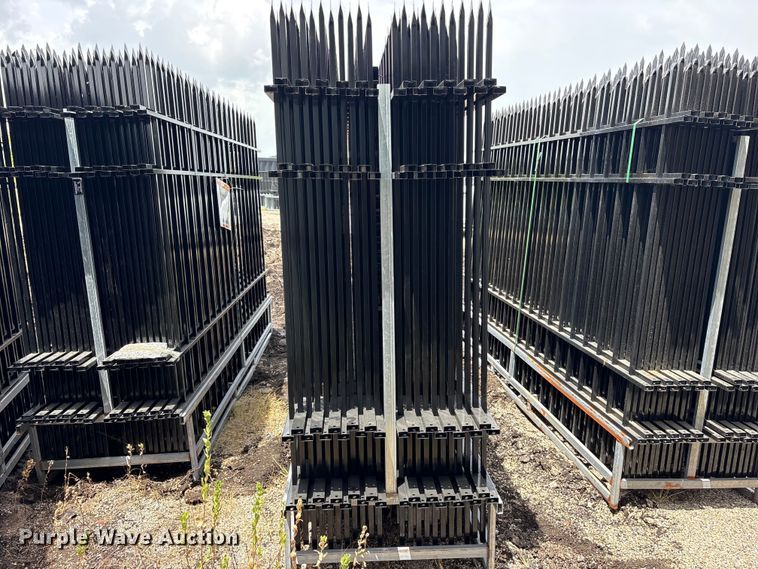 image for item ET0290 (22) Valley Pioneer F10 fence panels