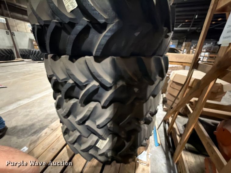 image for item EU5857 (4) Tires and rims