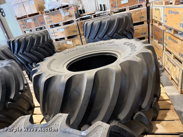image for item EU5868 (3) Tires