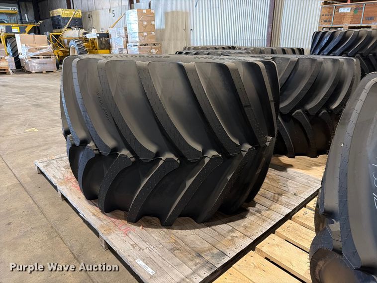 Goodyear VF1050/50R32CF0 tire