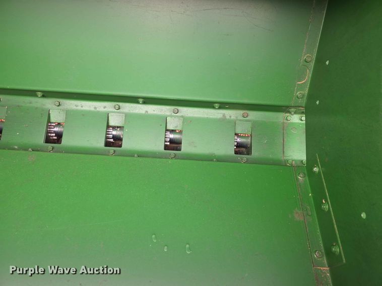 image for item EV2433 1995 John Deere 750 grain drill
