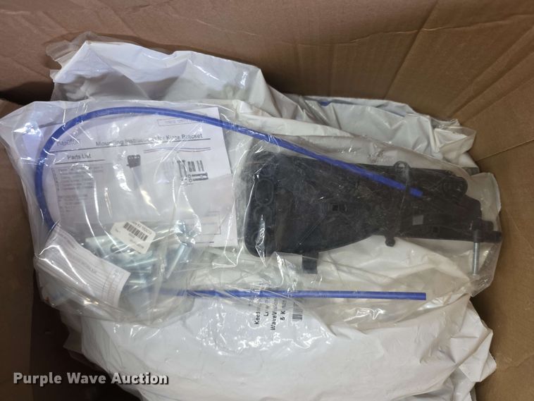 image for item EV2435 (14) Keeton, Kinze Short Low Profile WaveVision firmer tail and Kinze brackets