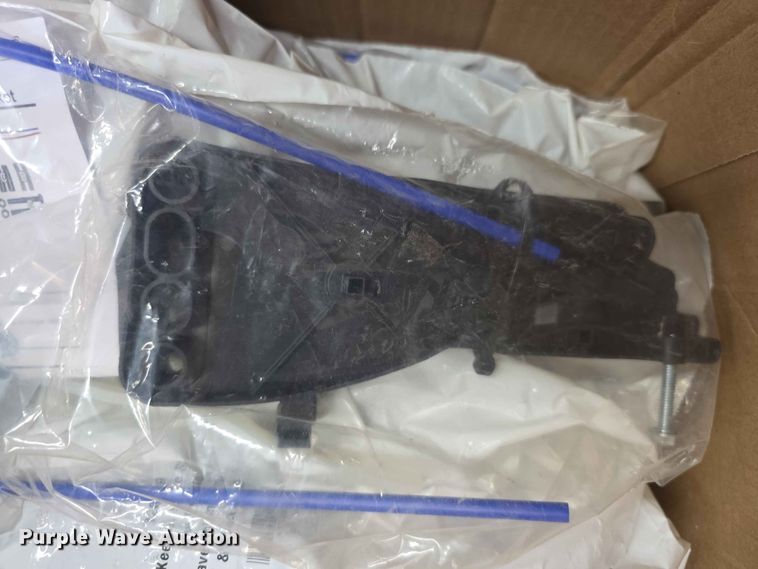 image for item EV2435 (14) Keeton, Kinze Short Low Profile WaveVision firmer tail and Kinze brackets