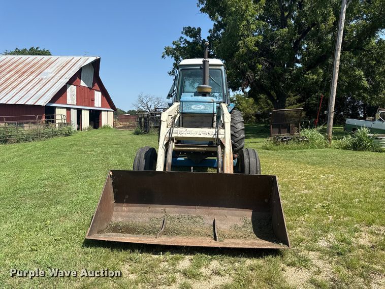 image for item EV6023 Ford 8210 tractor