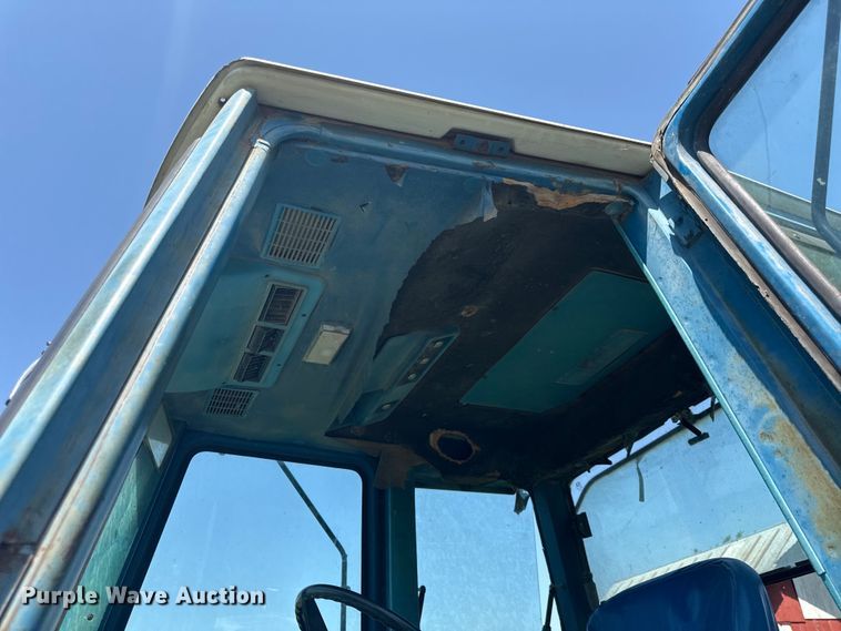 image for item EV6023 Ford 8210 tractor