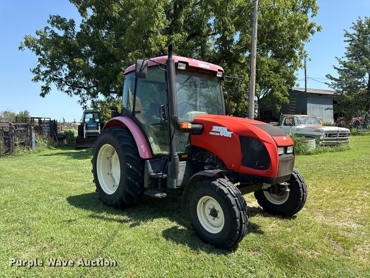 image for item EV6024 Zetor 8421 tractor