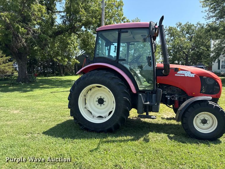 image for item EV6024 Zetor 8421 tractor