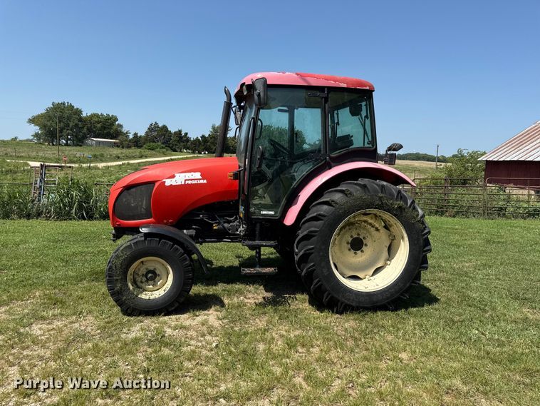 image for item EV6024 Zetor 8421 tractor