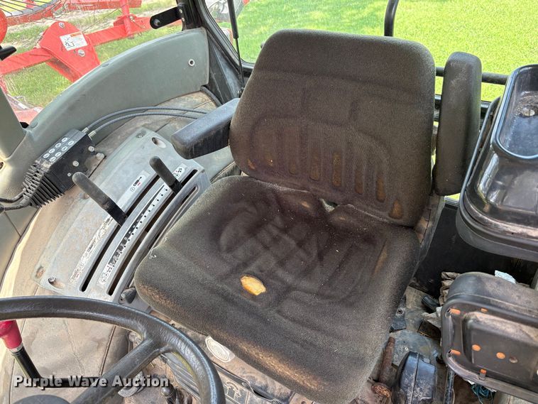 image for item EV6024 Zetor 8421 tractor