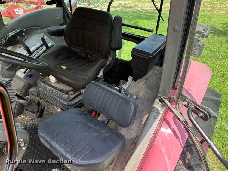 image for item EV6024 Zetor 8421 tractor