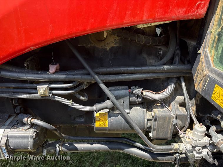 image for item EV6024 Zetor 8421 tractor