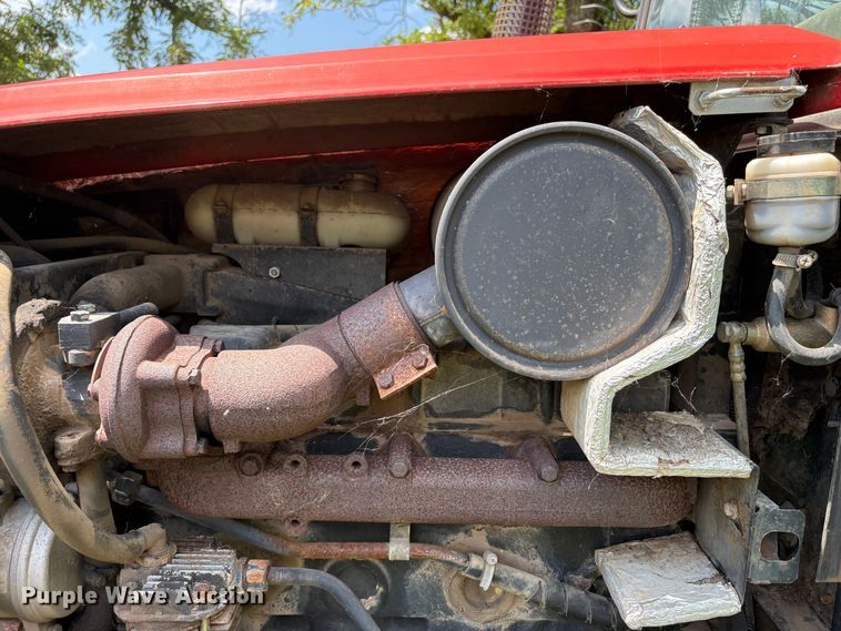 image for item EV6024 Zetor 8421 tractor