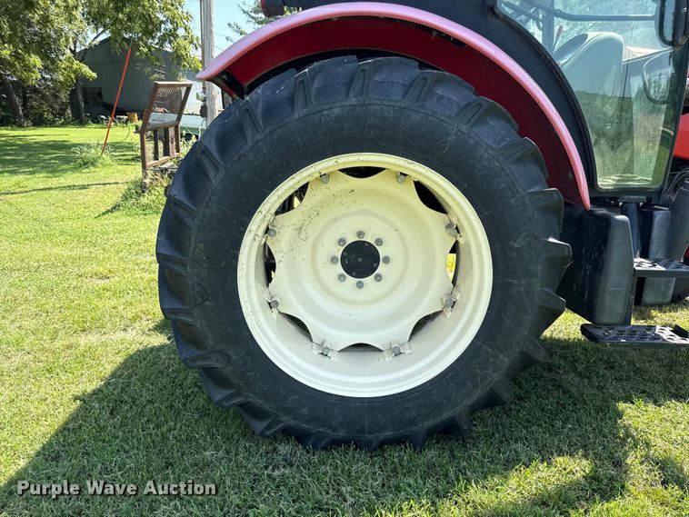 image for item EV6024 Zetor 8421 tractor
