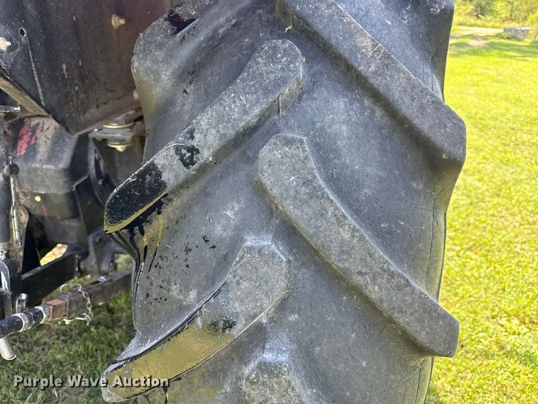 image for item EV6024 Zetor 8421 tractor