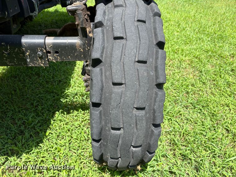 image for item EV6024 Zetor 8421 tractor